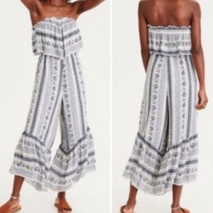 American Eagle cropped jumpsuit